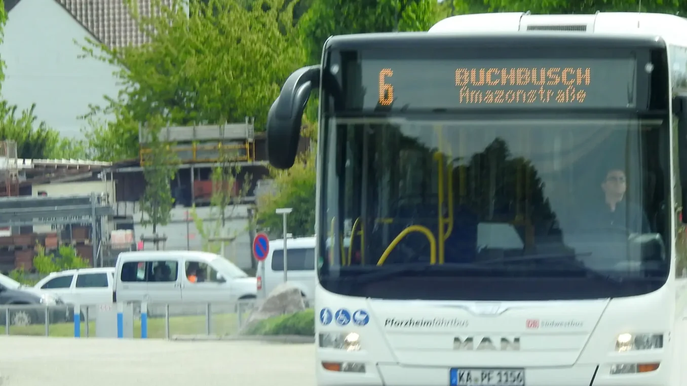 Stadtbus Linie 6